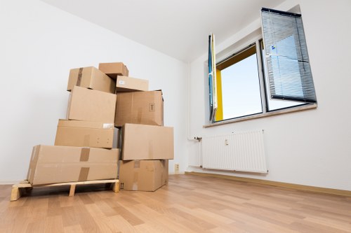 Reliable man and van transport options in Homerton