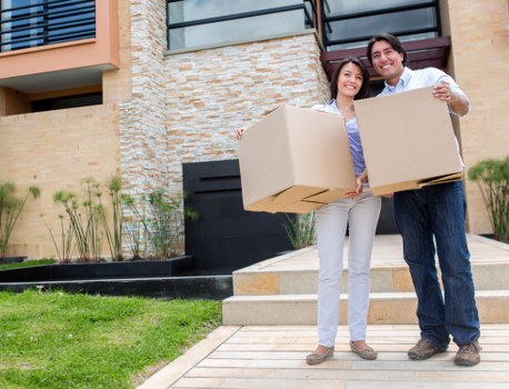 Moving truck in Homerton for flats and shared homes